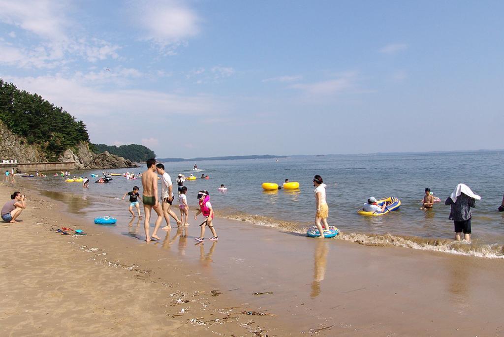 First Pension Taean Exterior photo